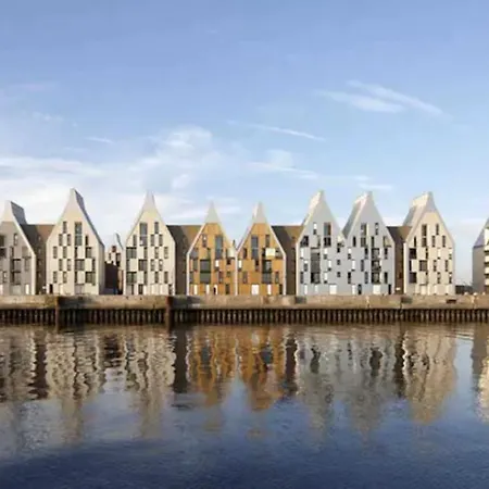Maison Du Parc - Calme, Spacieuse, A 800m