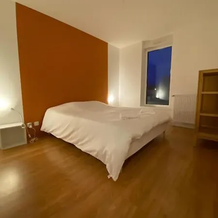Maison Du Parc - Calme, Spacieuse, A 800m *
